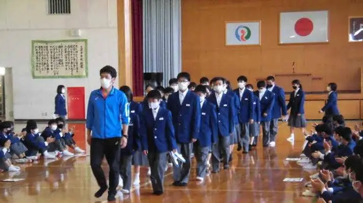 体育館で行われた学校行事